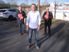Martin Diedenhofen (Mitte) ist Bundestagskandidat der SPD im Wahlkreis Neuwied.